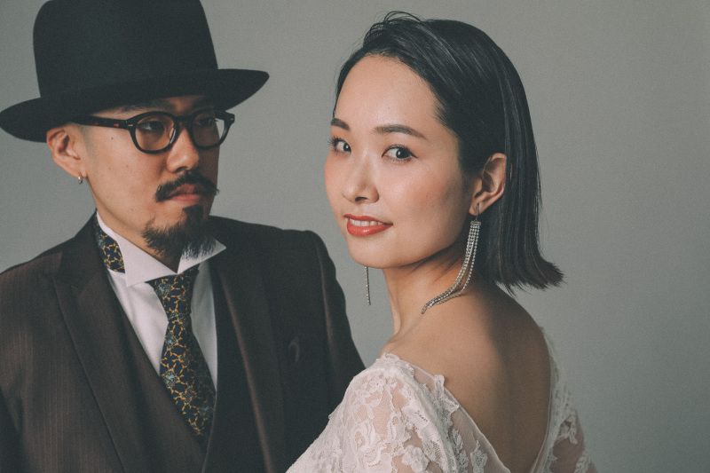 この日は少しシックな大人っぽい雰囲気での撮影。