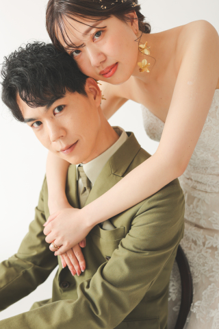 洋装スタジオplusでおしゃれに。