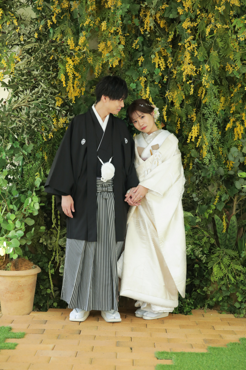 ミモザの前で。