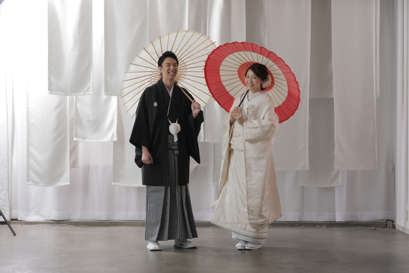 和傘を構えて２ショット！