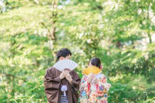 可愛らしいポーズで