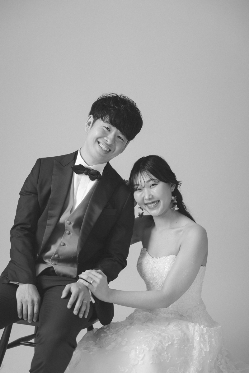 最後はモノクロで