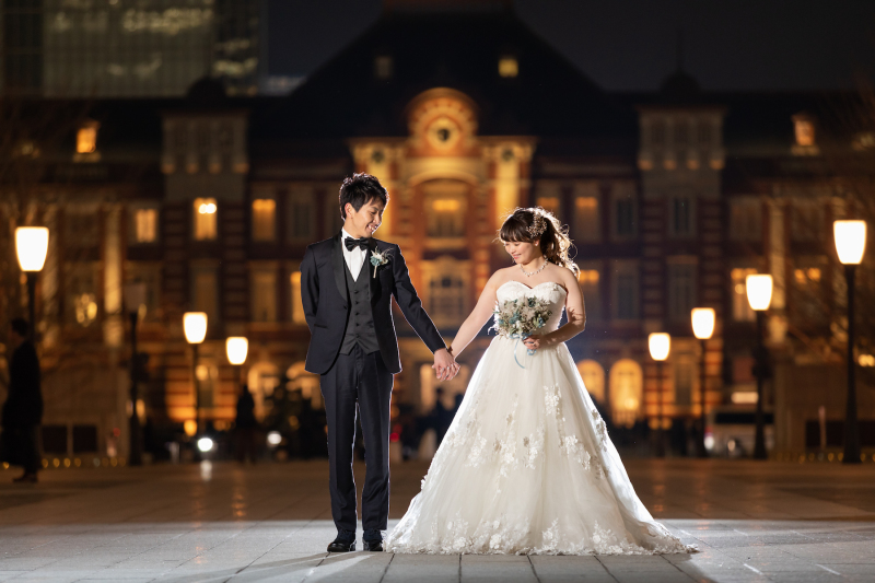 夜でも映える東京駅