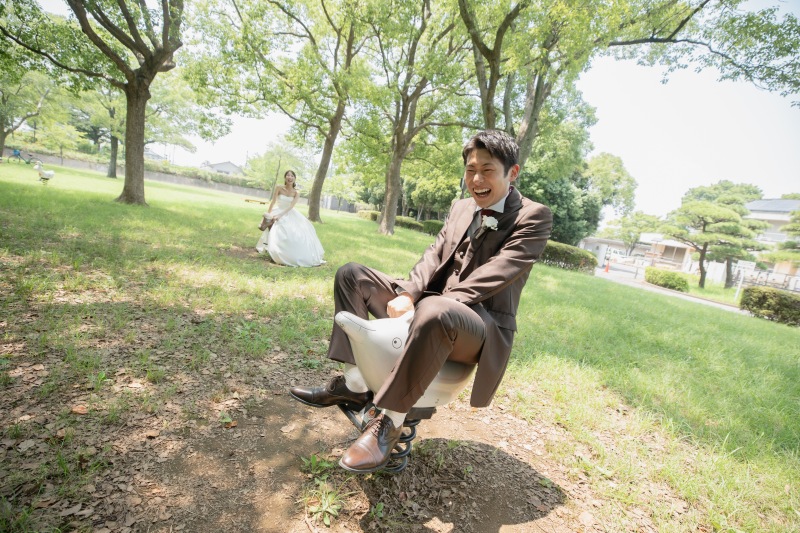 遊具で遊ぶお二人！！