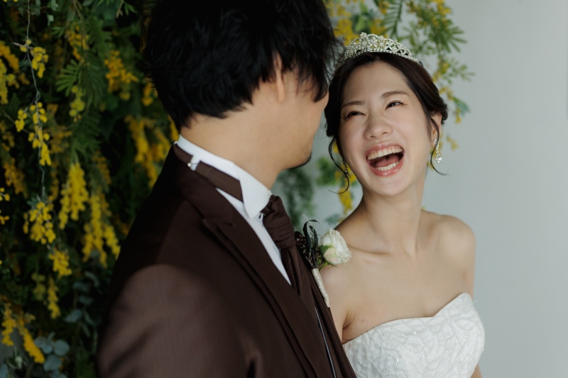 自然光の入るミモザのお写真