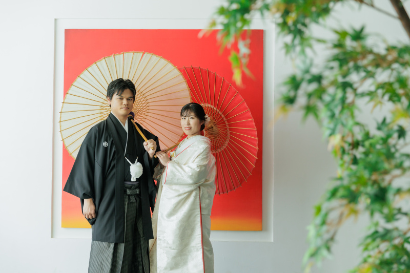 和傘を使って華やかに