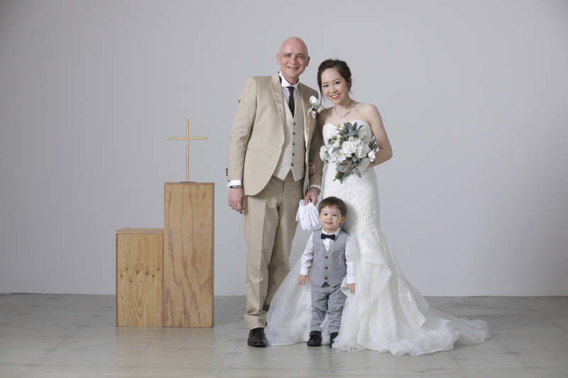 家族みんなでチャペルフォト