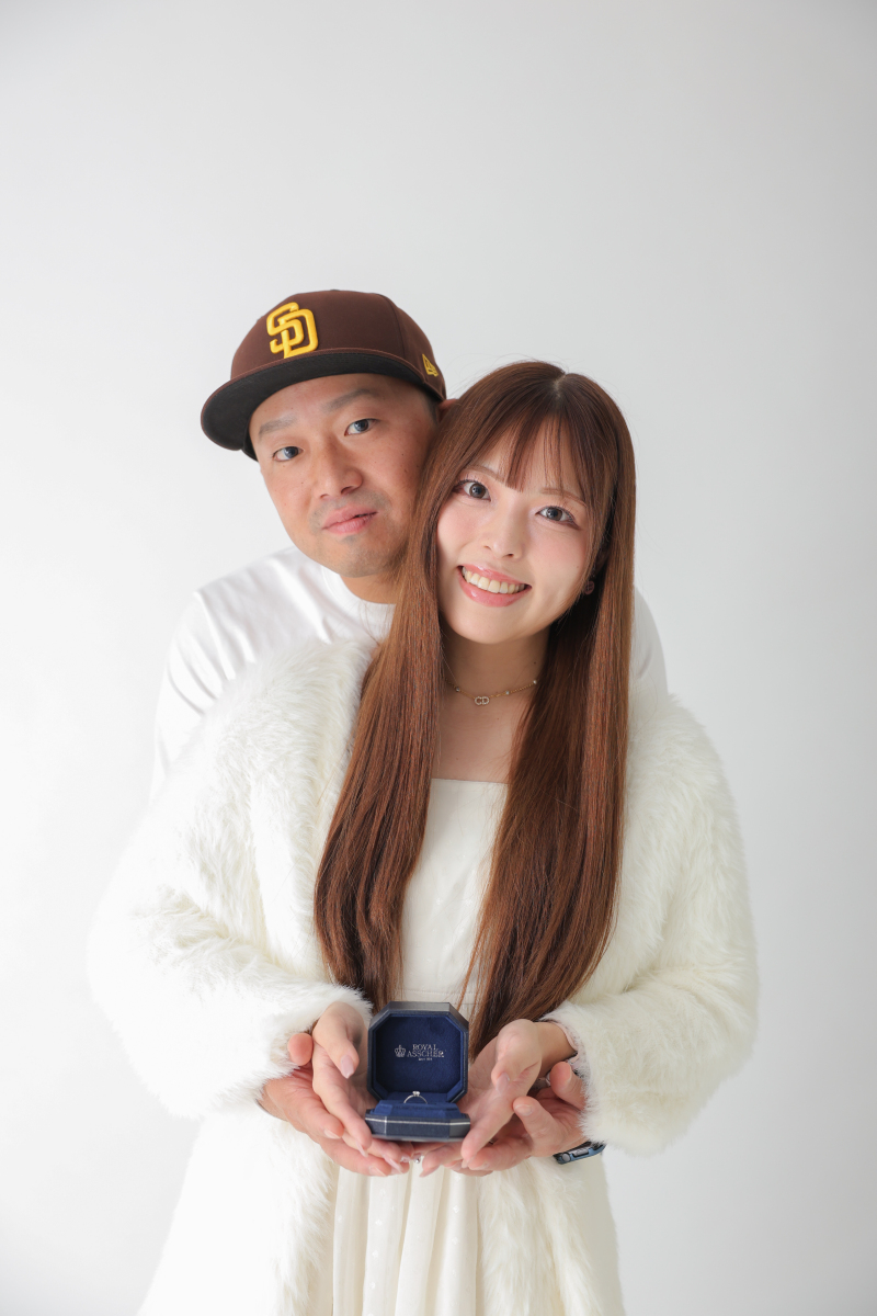 指輪のケースと