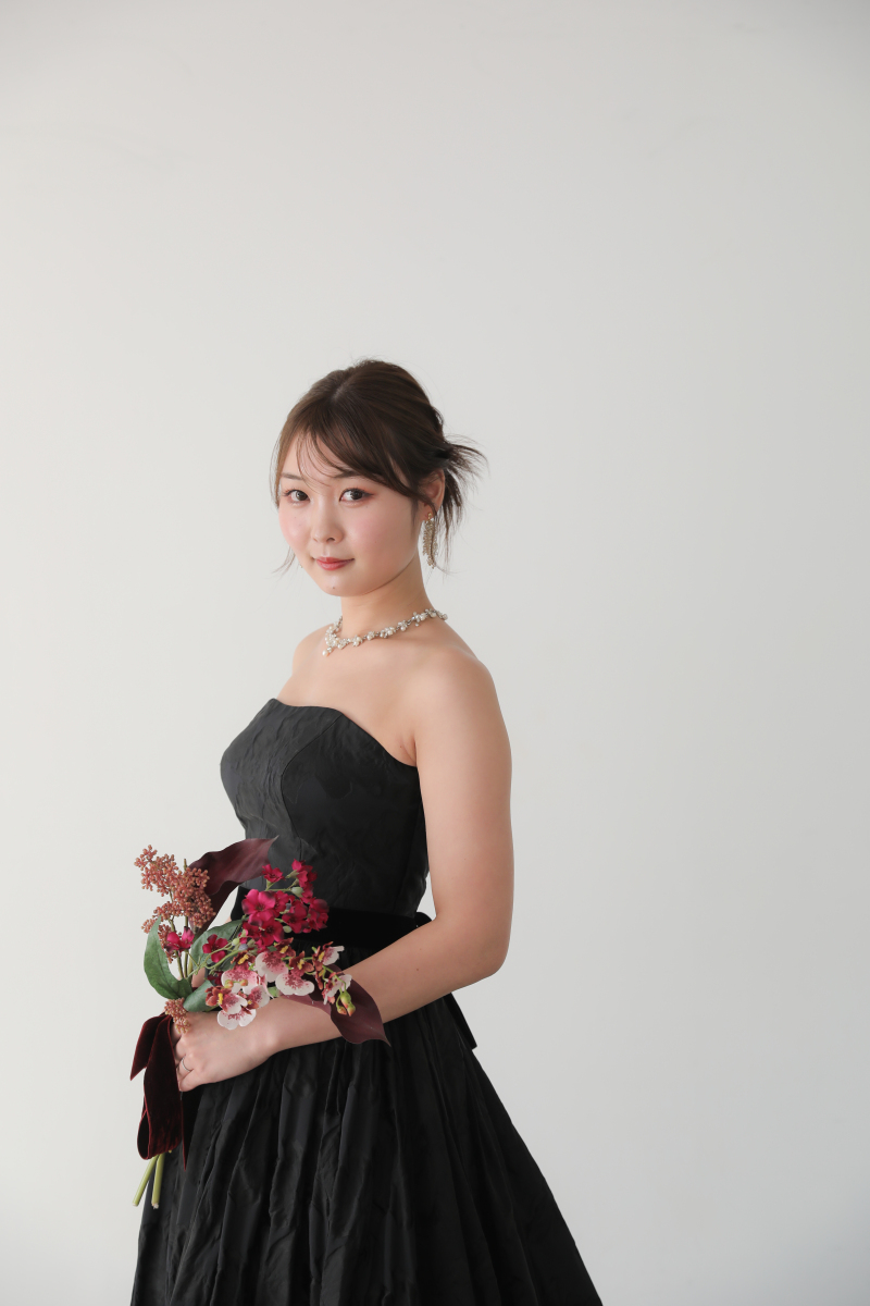 カラードレスにチェンジ!