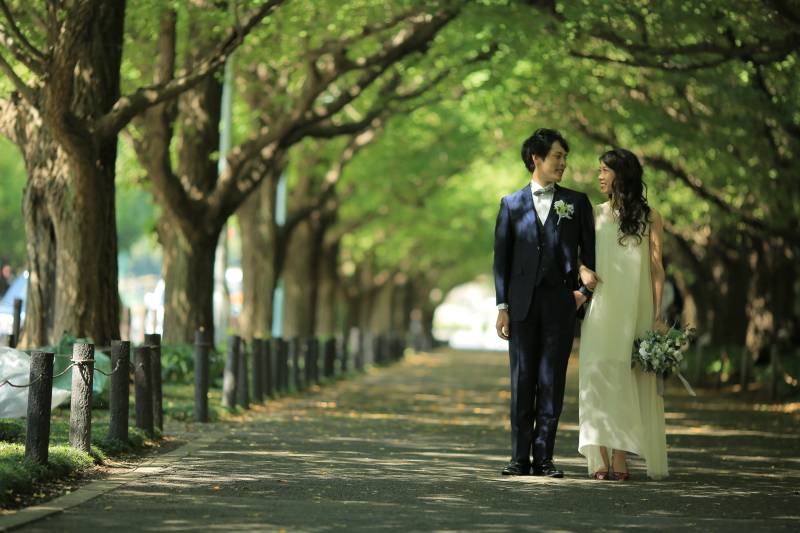 穏やかな表情で