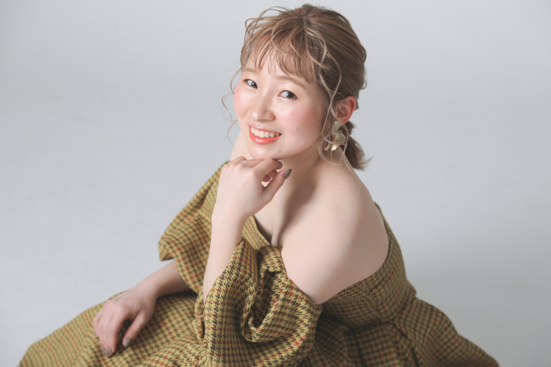 座ってもらい、少し上から!