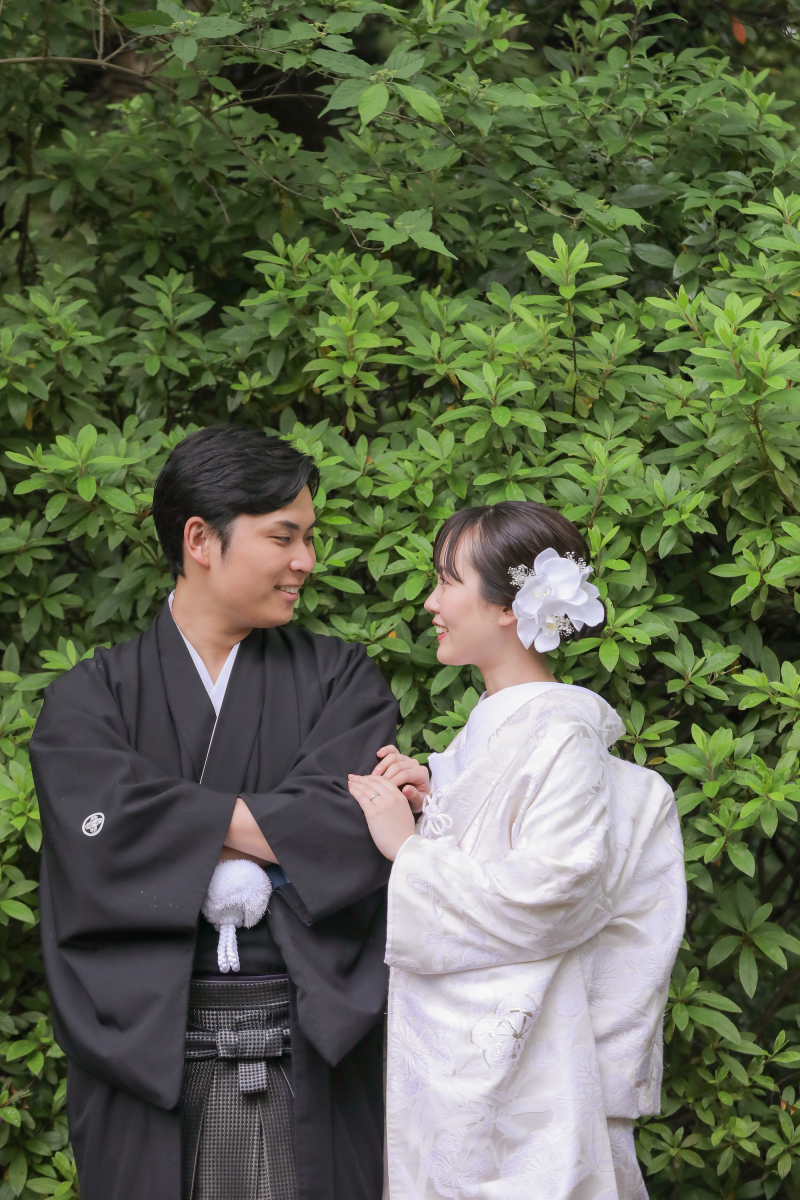 寄り添ったショットも