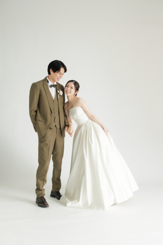 洋装スタジオPLUSのご紹介！