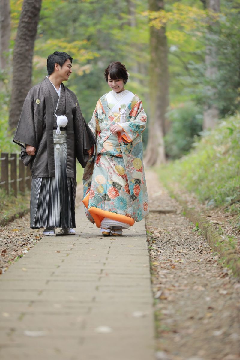 なかよく歩く姿も