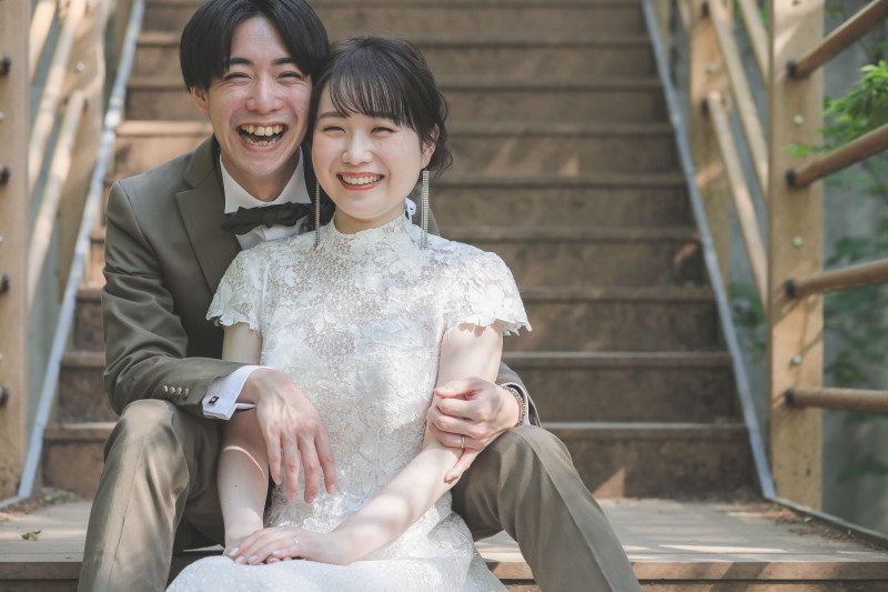 橋の階段で、、、