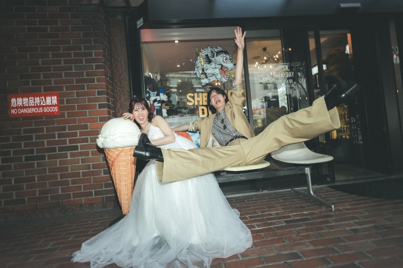 ダイナミックなポーズで！