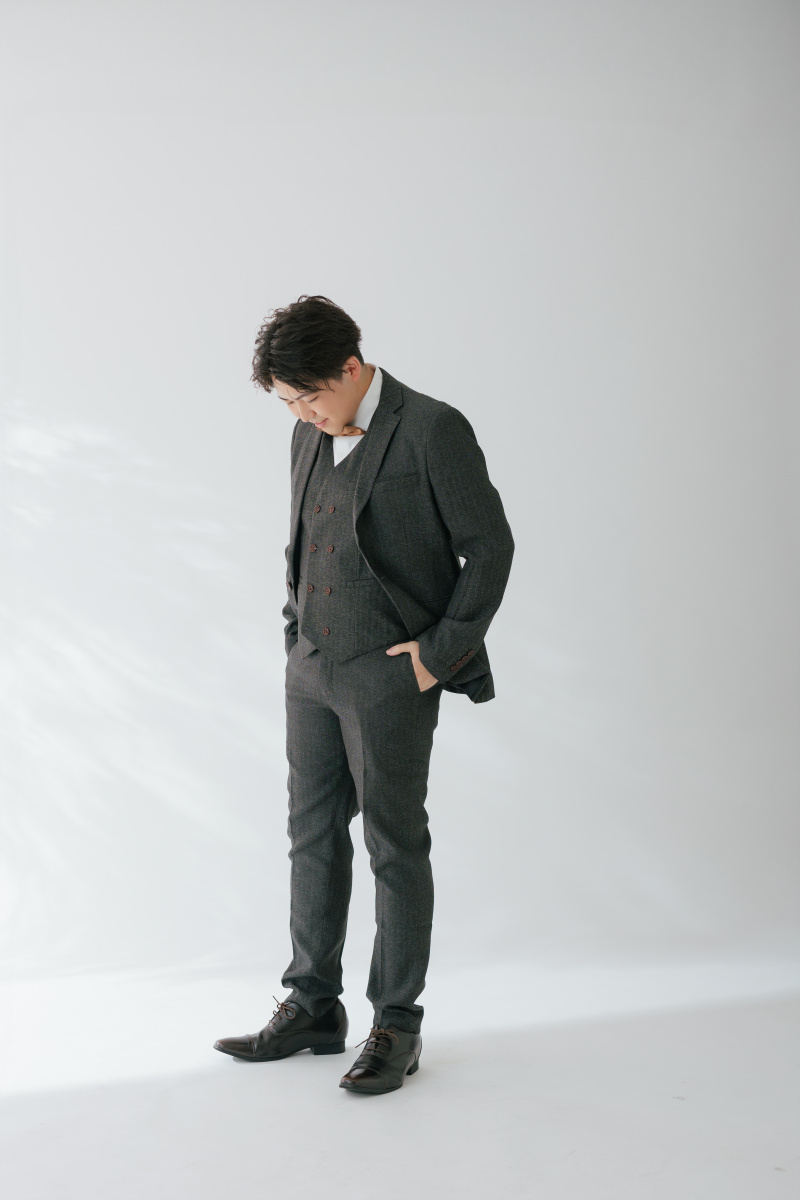 ご新郎様のソロショットも