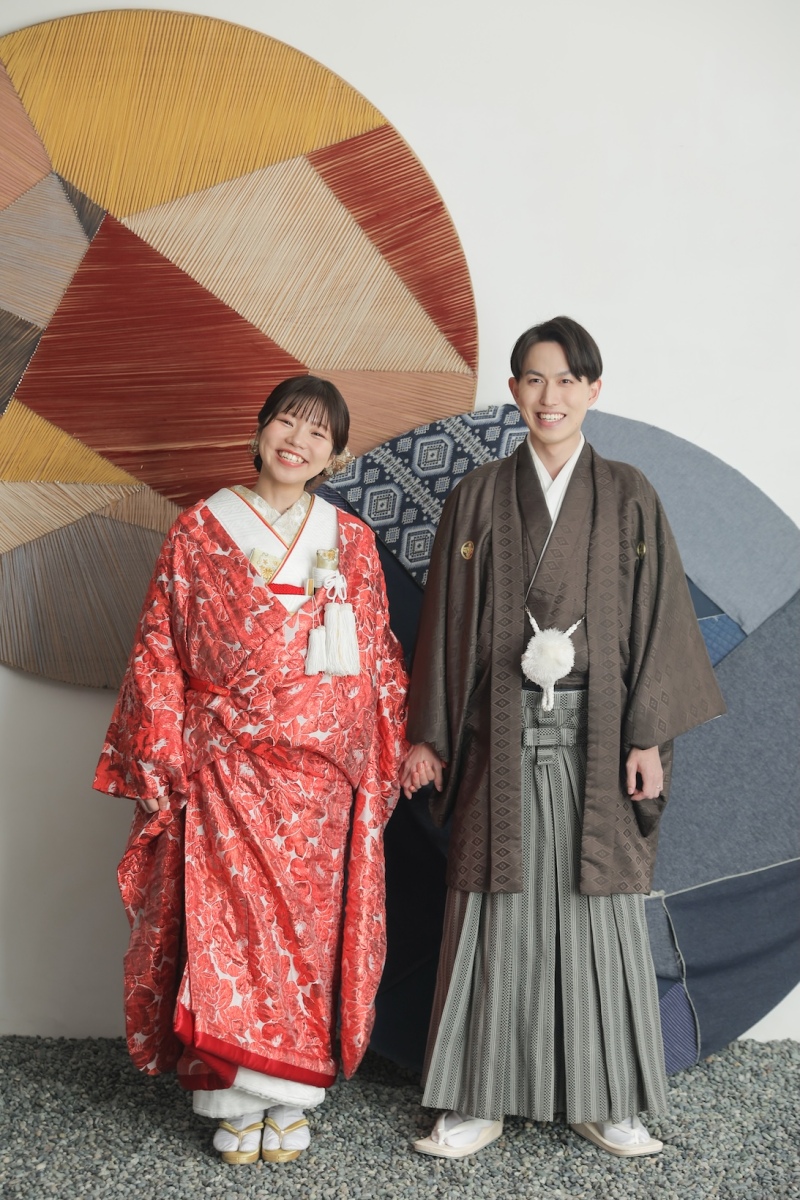 ぽつんとにこっと