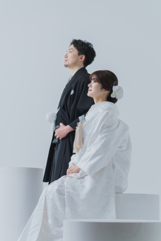 シンプルに和装スタジオで。