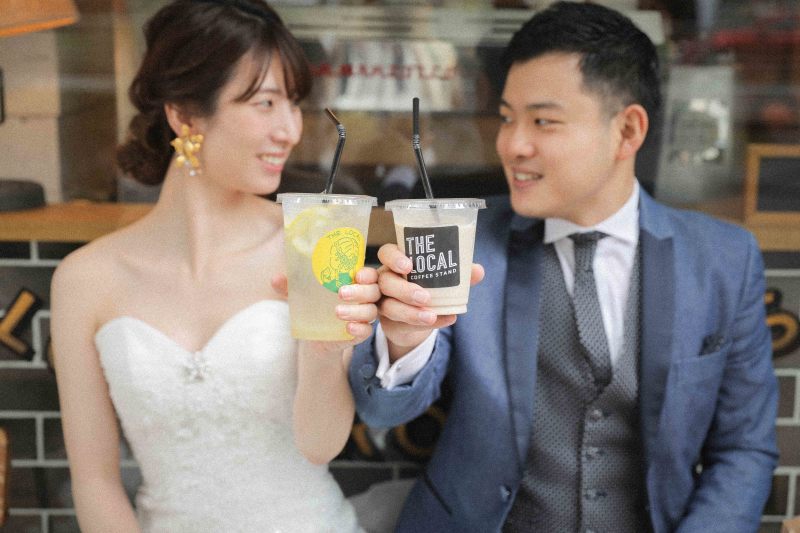 オシャレな飲み物と一緒に
