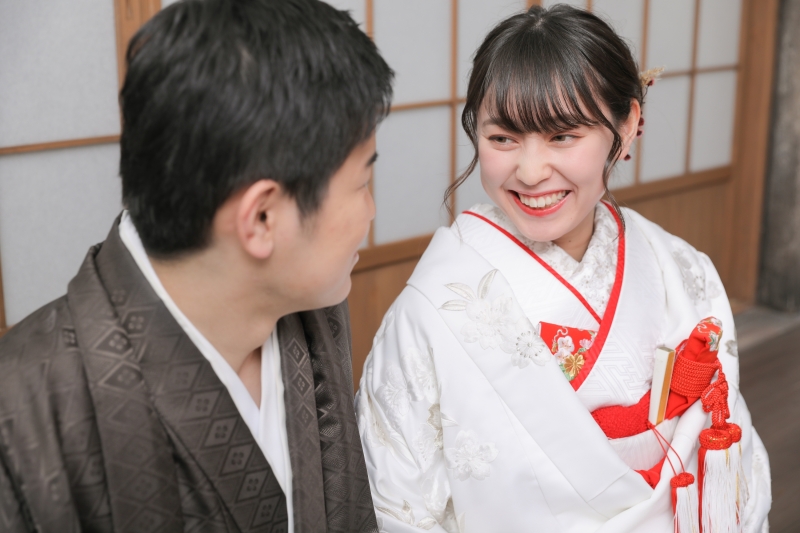 見つめ合って①