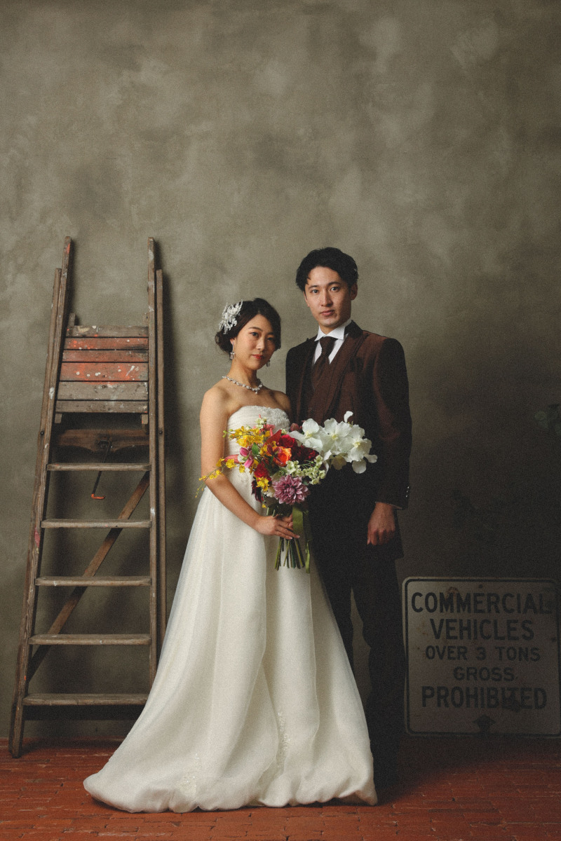 落ち着いたシックな背景