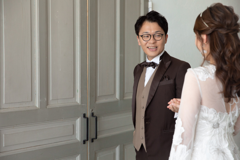 扉までエスコート