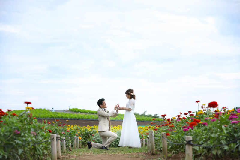 お花に囲まれて可愛らしい雰囲気♪