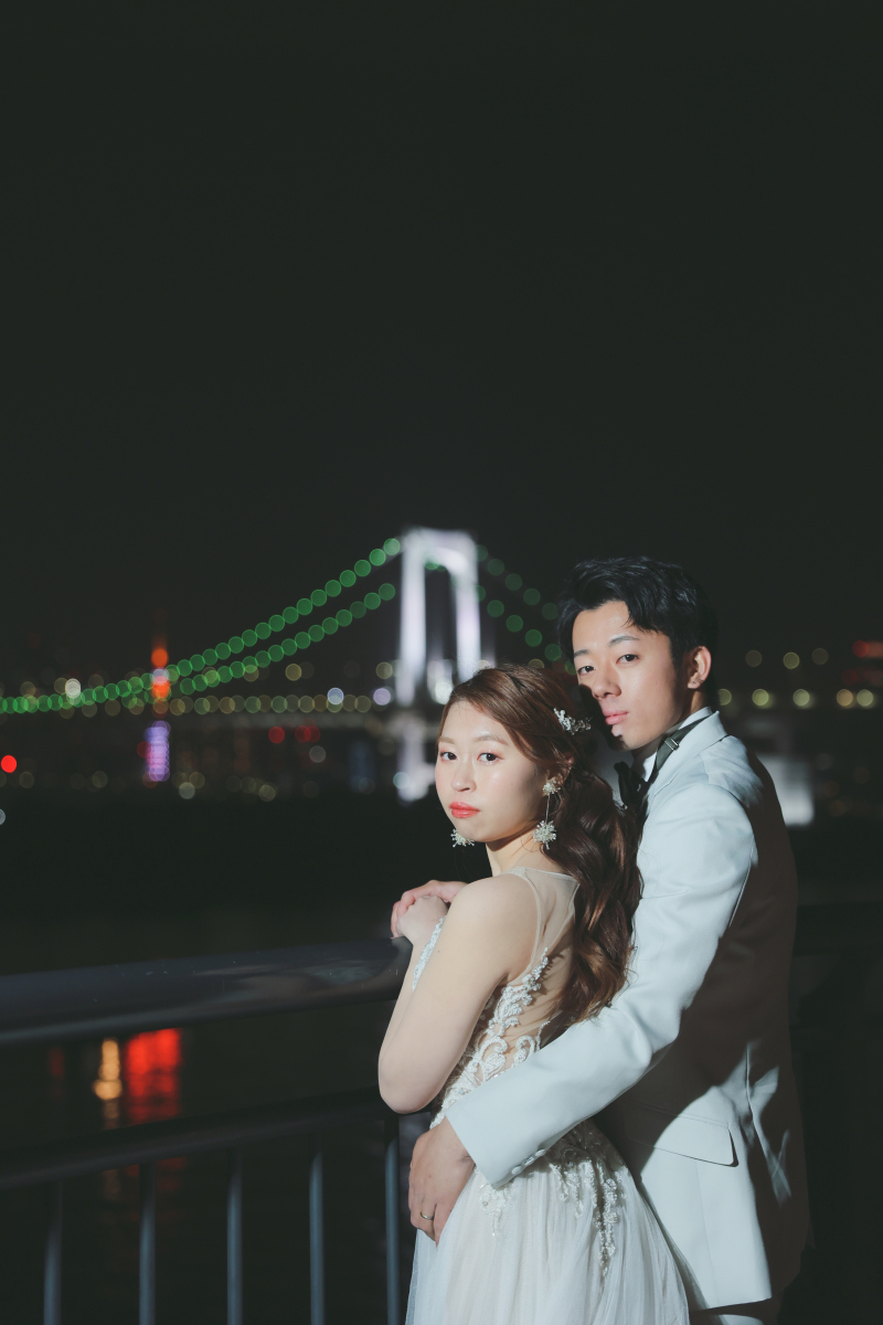 夜景はクールな雰囲気も