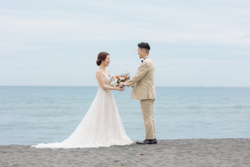 ブーケを渡して