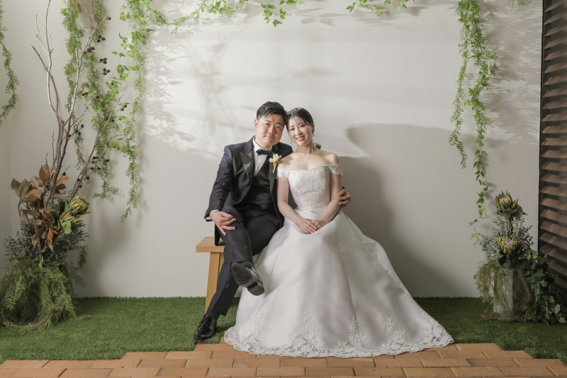 ライトで木漏れ日を演出