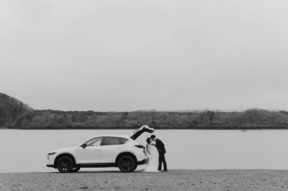 富士にて愛車と残す婚礼写真