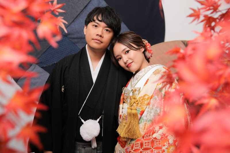 紅葉に囲まれて