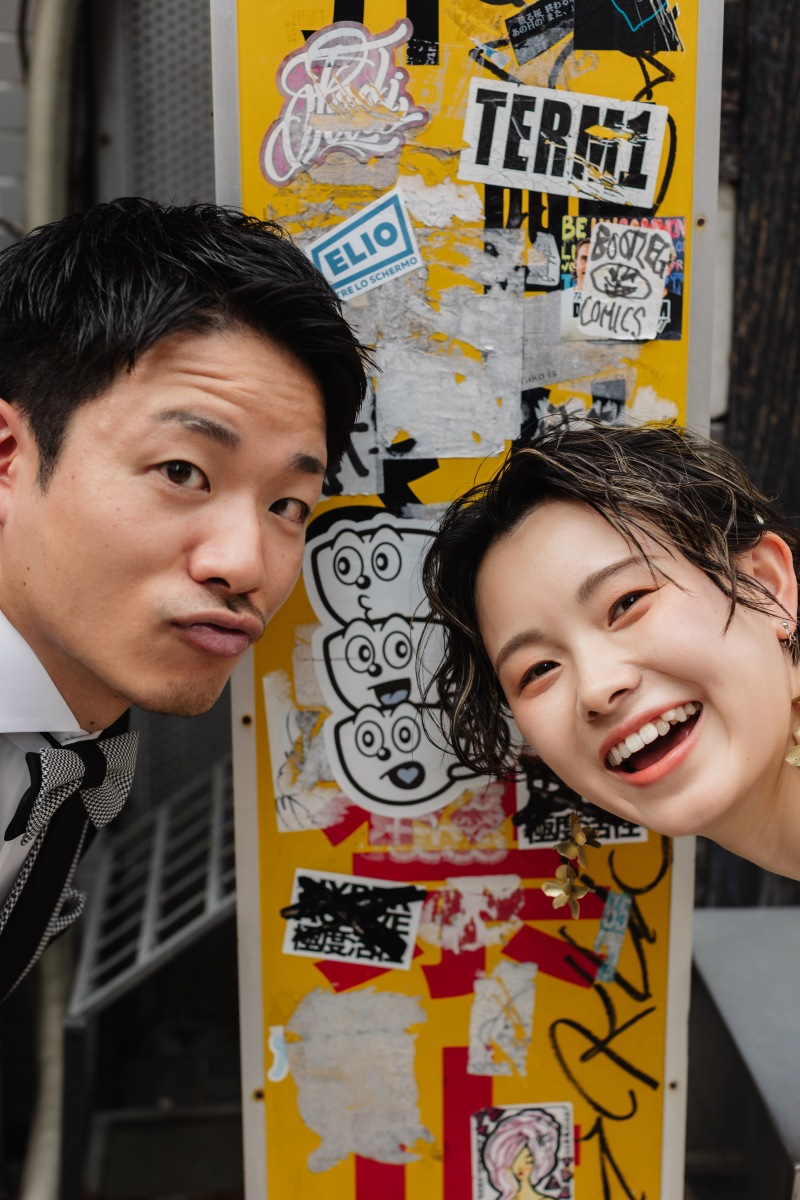 いつもの居酒屋、特別な姿、サイコーの乾杯