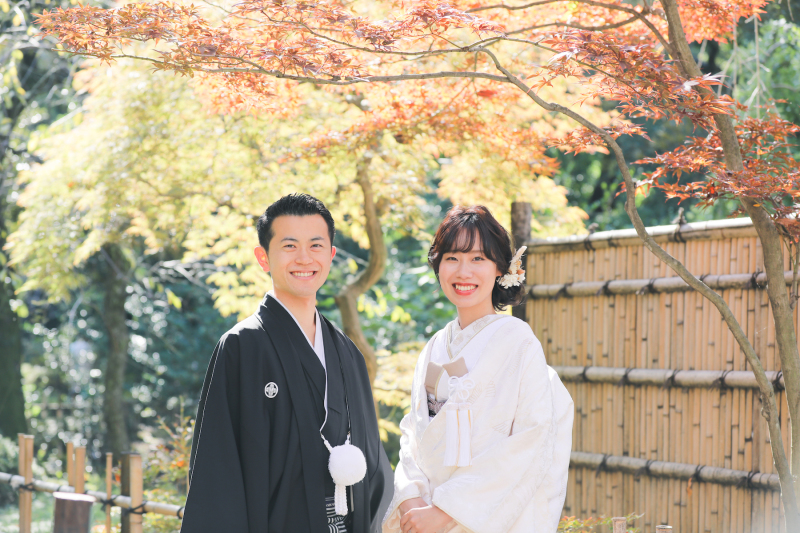 紅葉の中のお二人