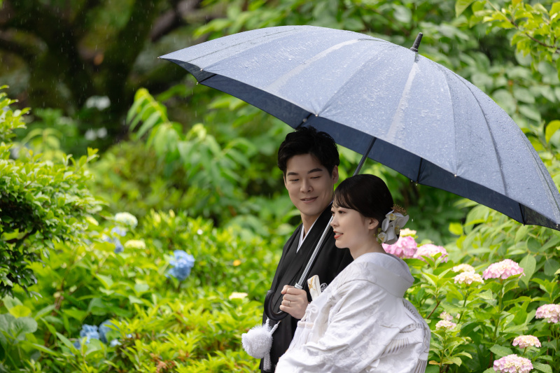 雨でも楽しむウェディングフォト!