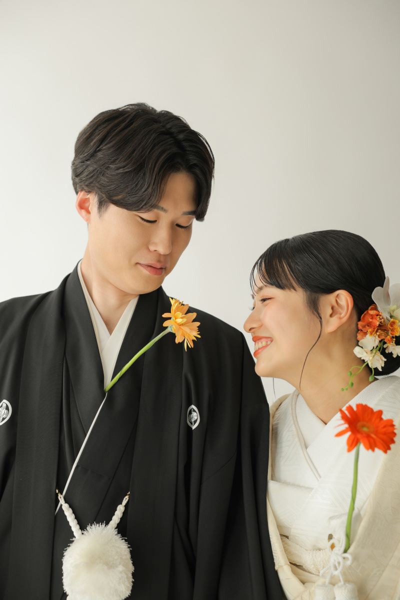 胸元に