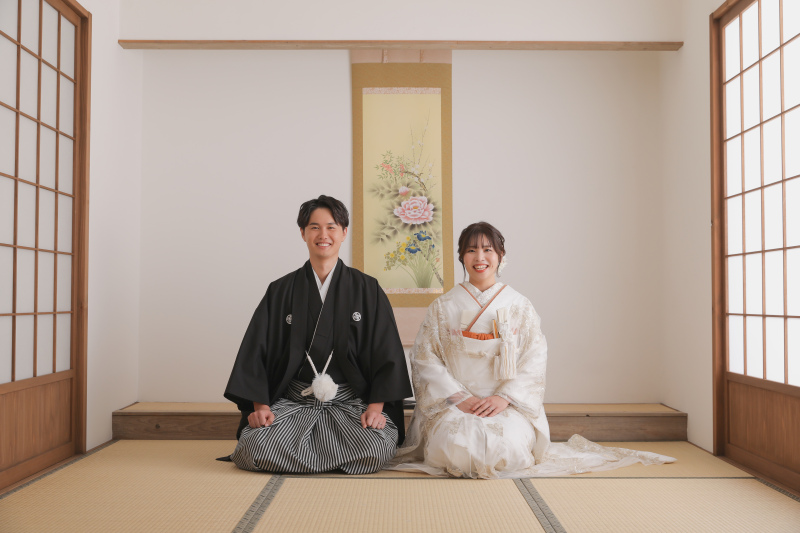 王道のお正座ポーズも