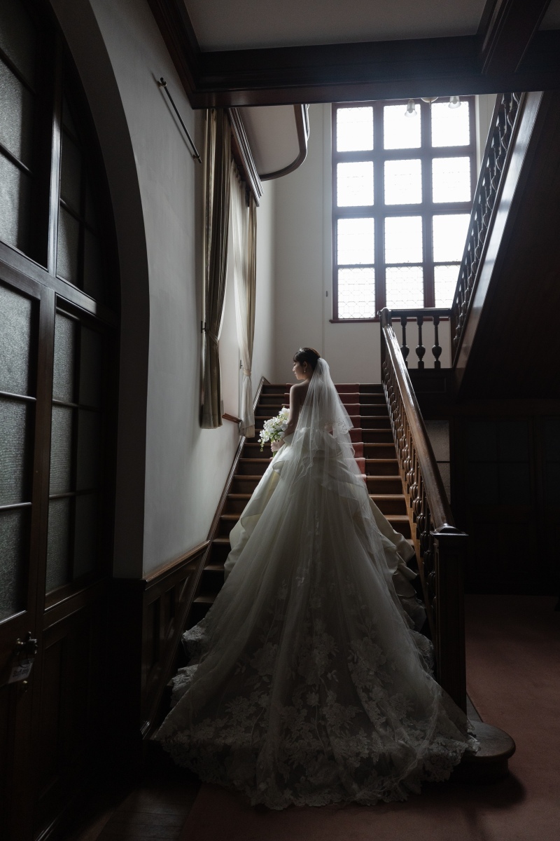 ラストは階段で。