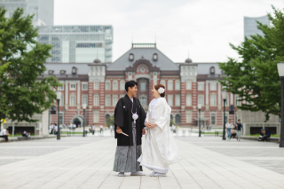 大人気な東京駅を和装で！