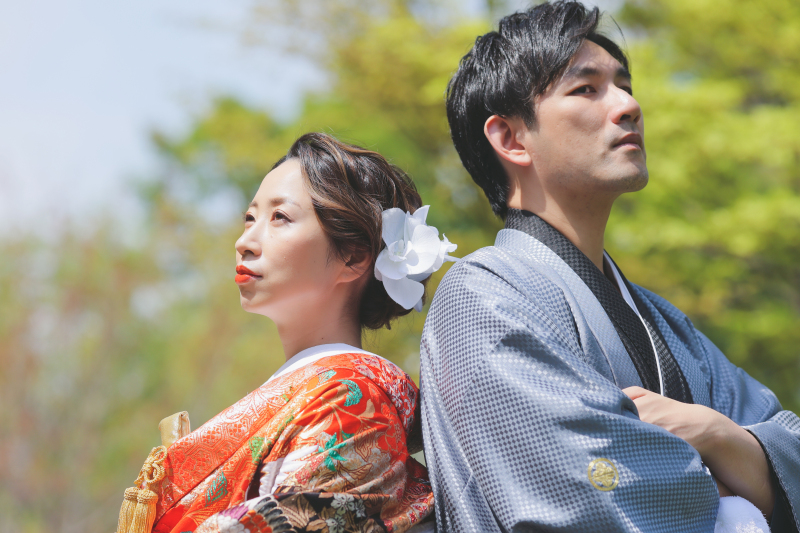 緑背景に格好良く