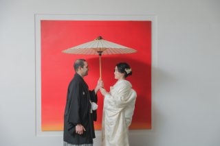 屋内庭園で和装のお写真を