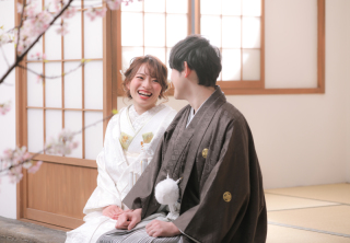 屋内庭園に咲きました♪