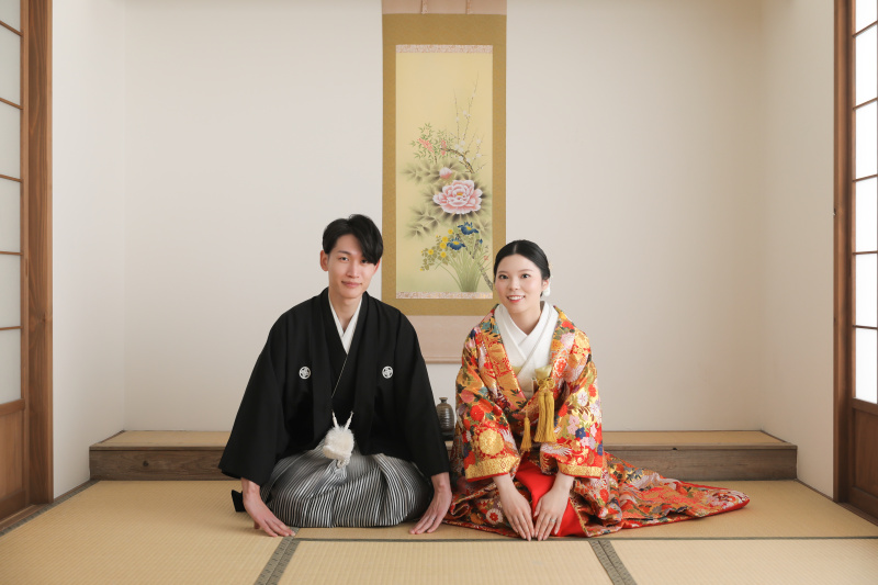 お辞儀のショットも!