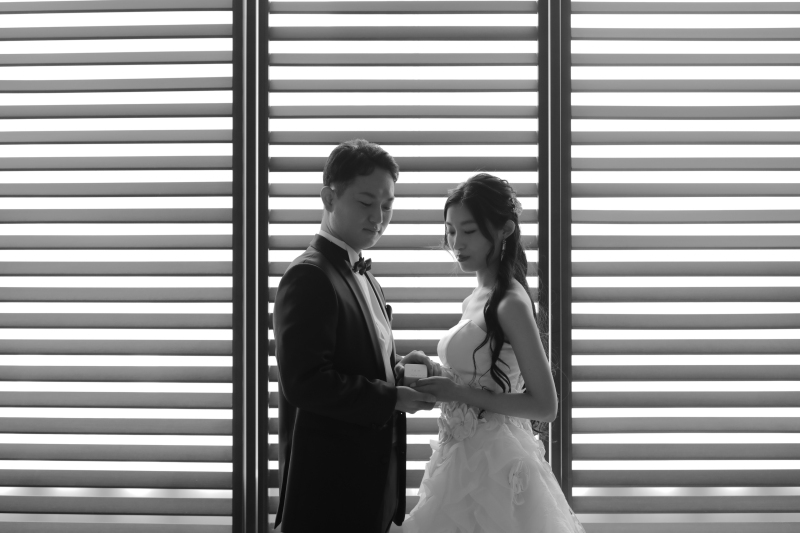 白&カラードレスでお写真をもっと華やかに! 3