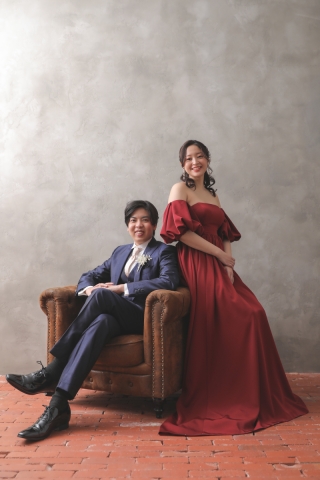 洋装ハウススタジオ×カラードレス