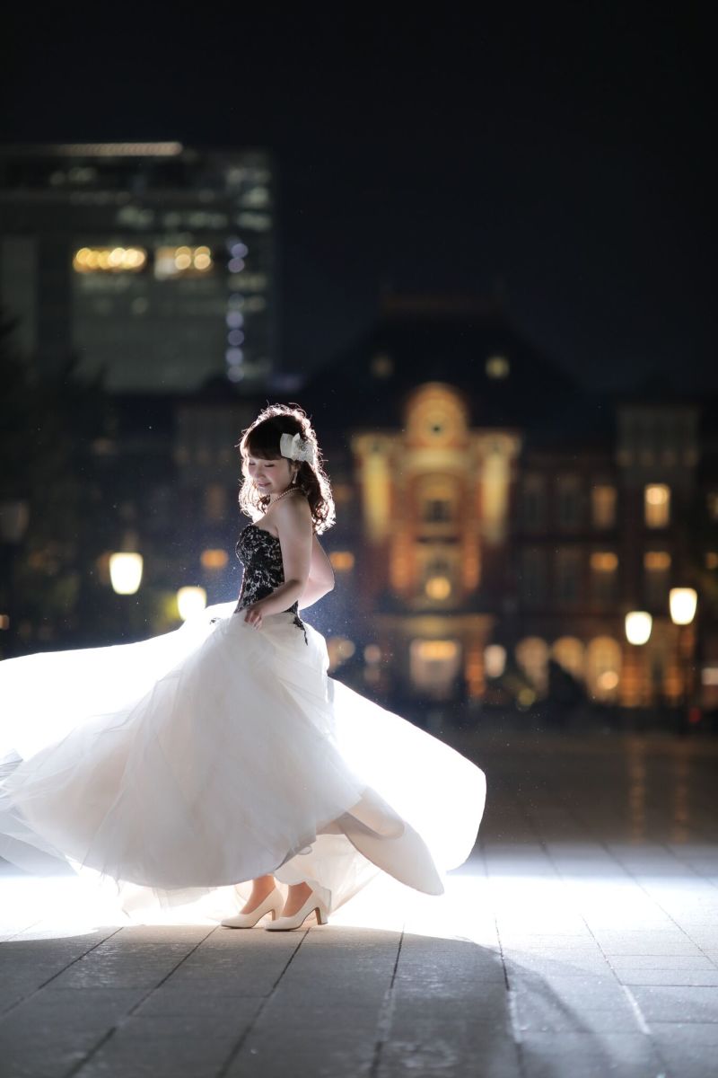 なんだかここからダンスパーティーが始まるよう