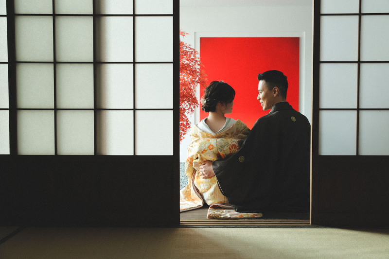 庭園の中から撮ると。