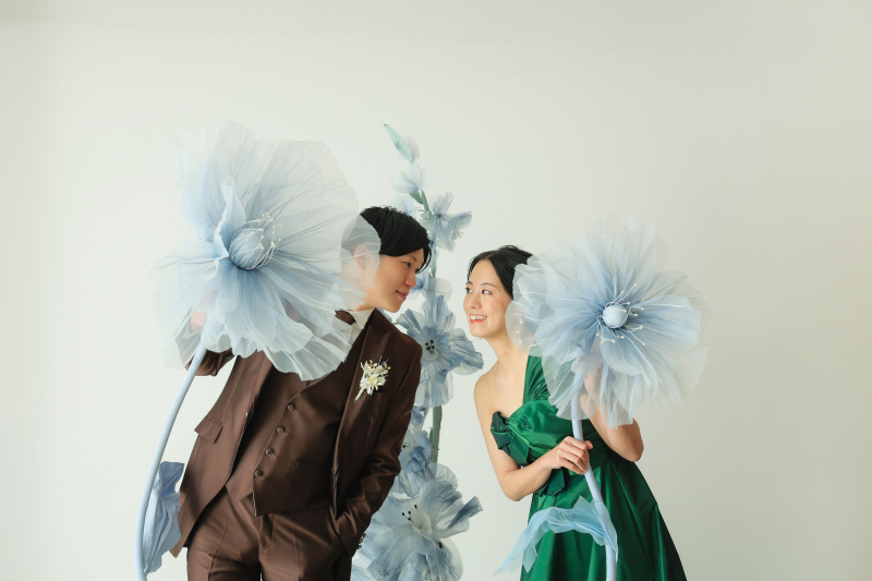 ジャイアントフラワーと一緒に