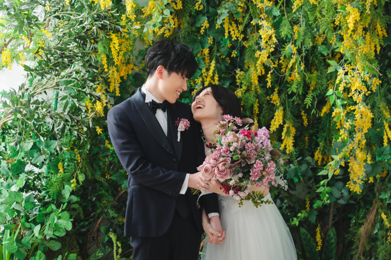 ミモザの背景で